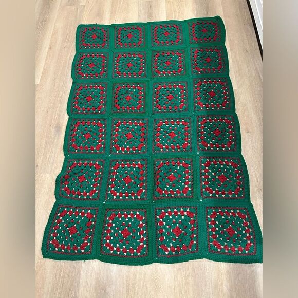 Vintage Handmade Granny Square Afghan Crochet - Picture 4 of 5